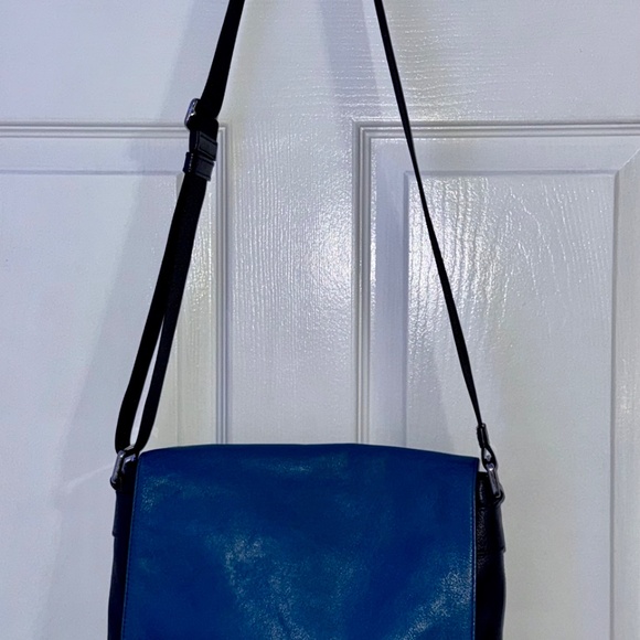 Coach Sullivan Small Messenger Sport Calf Leather Midnight/Denim F72108 - Picture 7 of 13